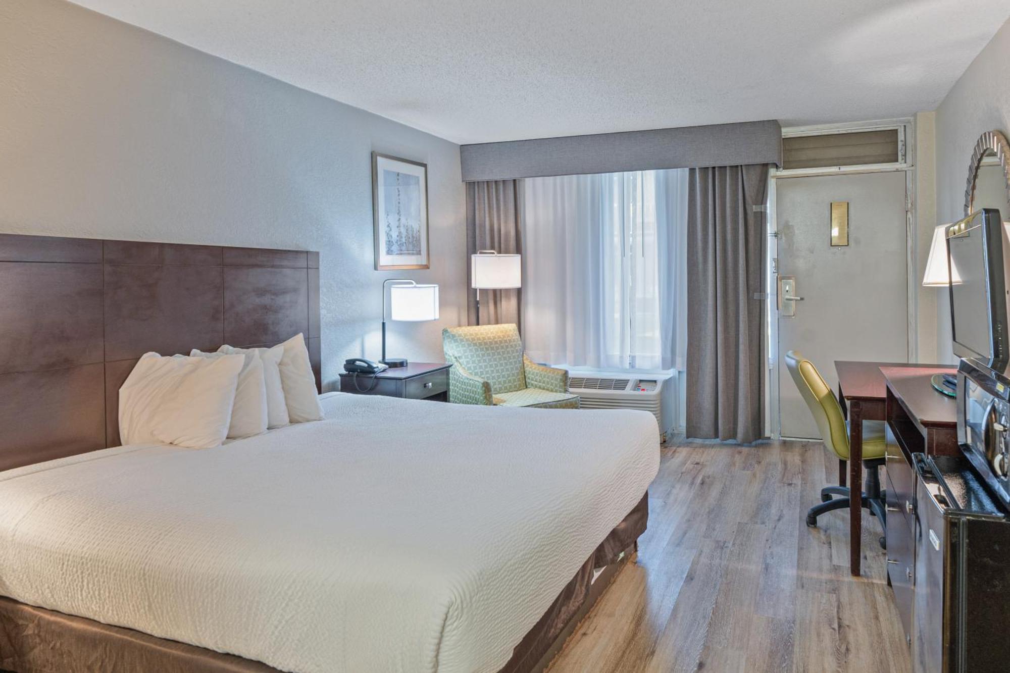 Plantation Inn Houma Bagian luar foto